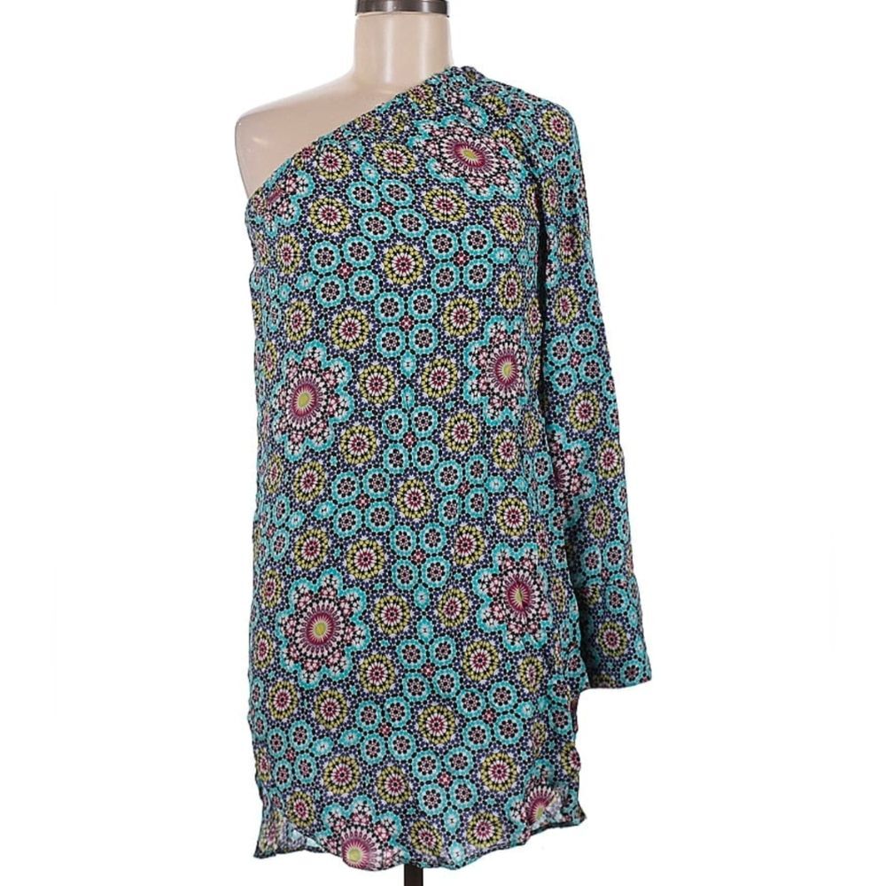 Never A Wallflower Floral Bohemian One‎ Shoulder Mini Dress Size Medium
